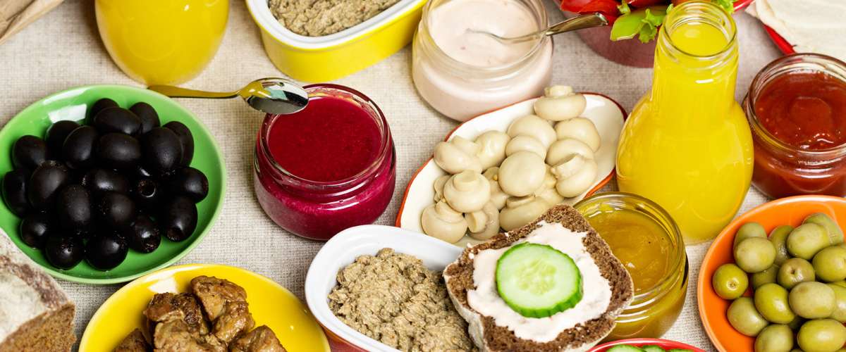 أطعمة تساعد ابننا على التركيز في الامتحان