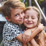 مواقف يومية تزرع الحب بين أطفالي