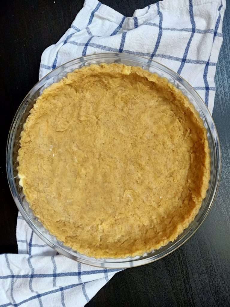 فطيرة الكرز بالكاسترد