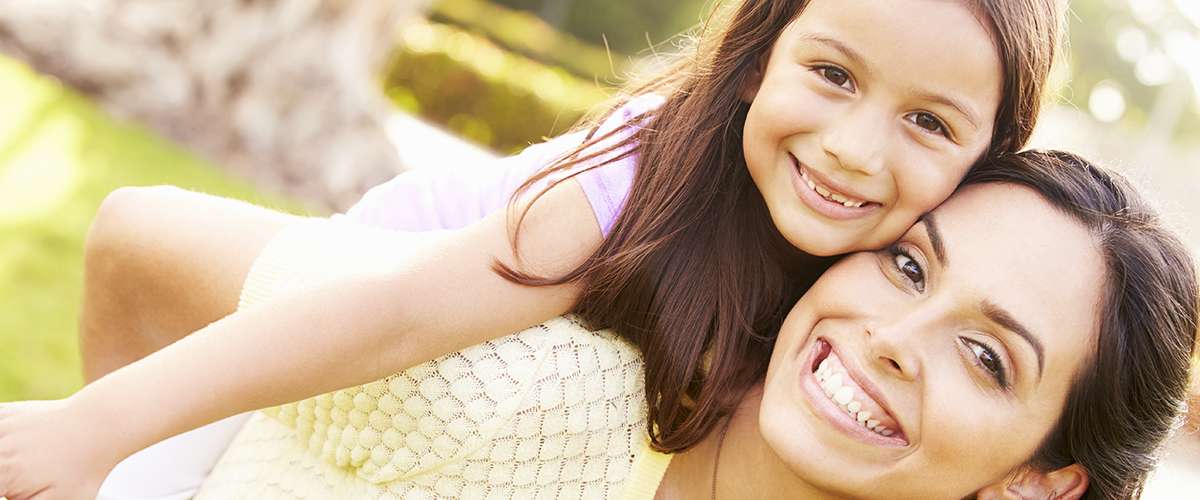 5 خطوات بسيطة للأم لتصبح صديقة لابنتها