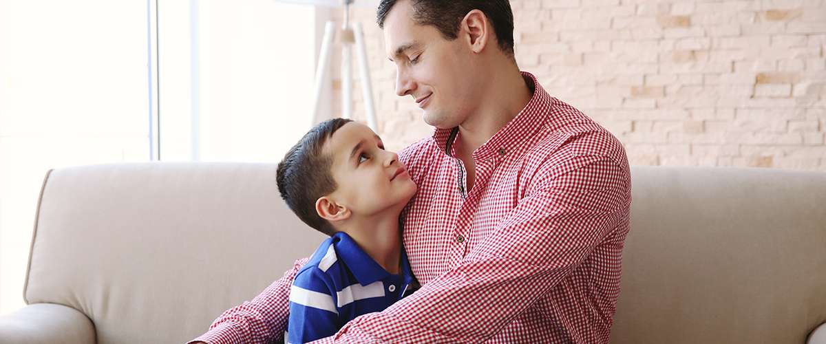 4 طرق تساعد الوالدين على جعل طفلهم يشعر بأنه مميّز
