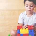 4 طرق للتعامل مع الطفل الأناني