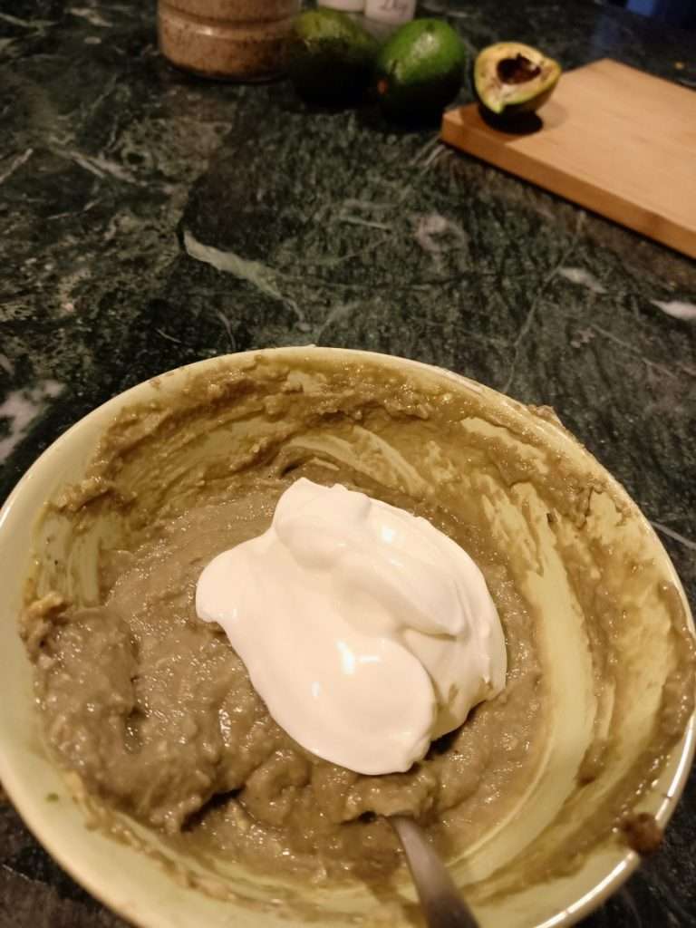 كيك الأفوكادو الصحّية