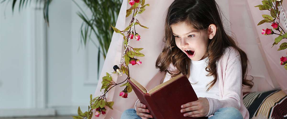 4 طرق لتشجيع أطفالك على القراءة