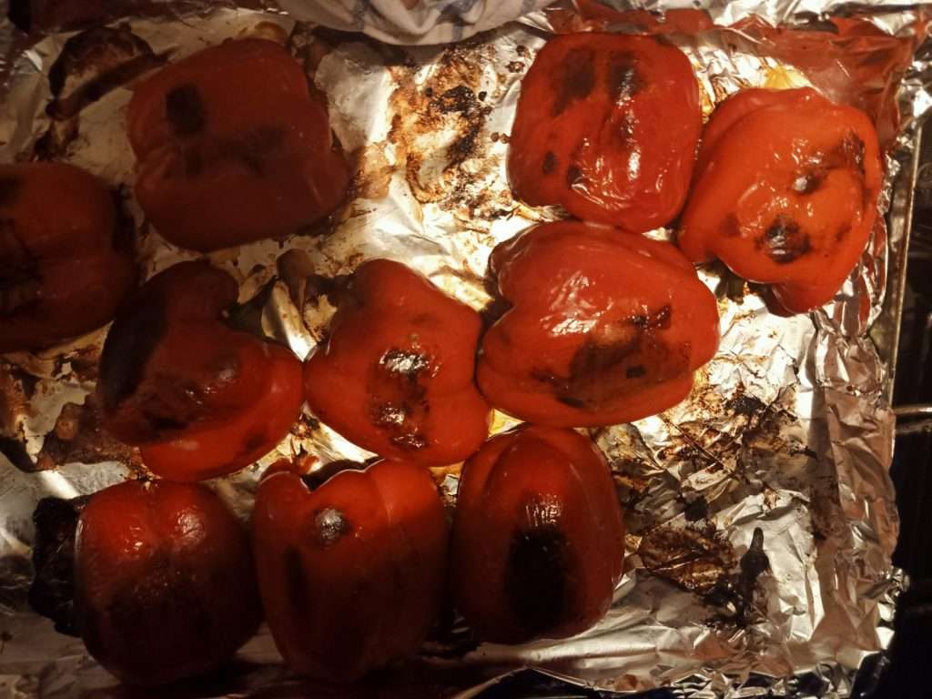 طريقة عمل شوربة الفليفلة الحلوة