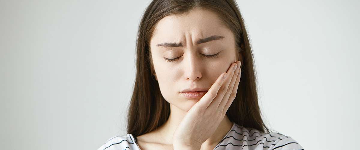 أعراض شلل العصب الوجهي (اللقوة)