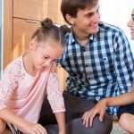 استراتيجيات للأهل أثناء فترات الحجر الصحّي