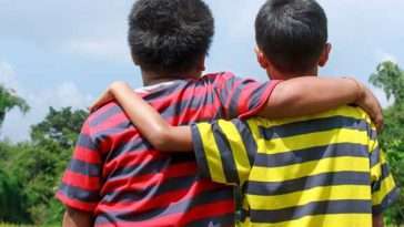 كيف يمكن مساعدة الطفل على اختيار أصدقائه